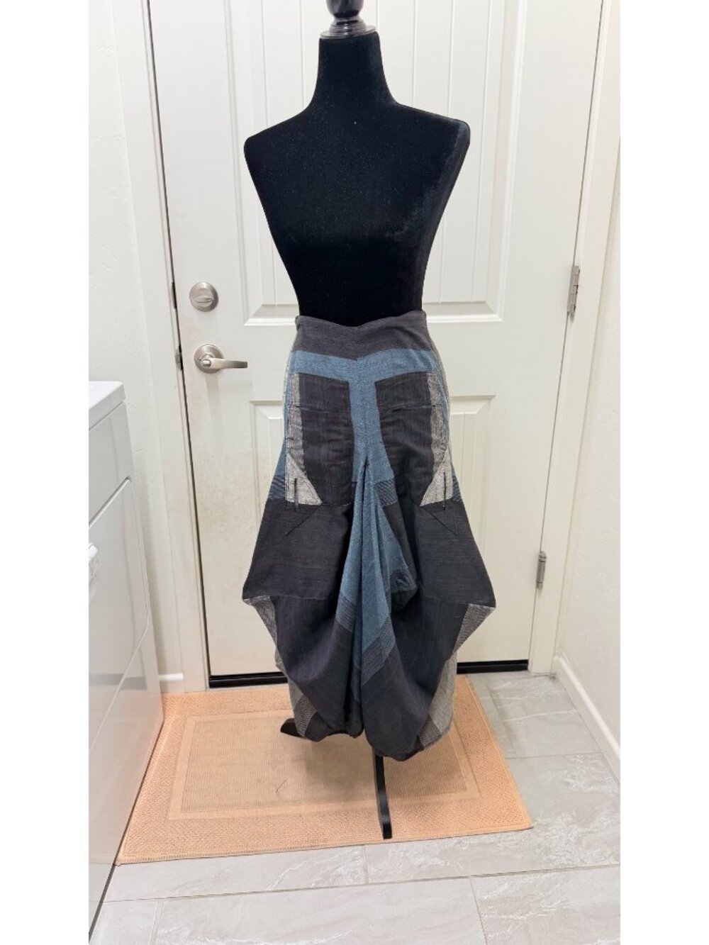 The Om Company Patchwork Medi Skirt w/Front Pockets Boho Artisan Style Small/Med - Picture 2 of 7